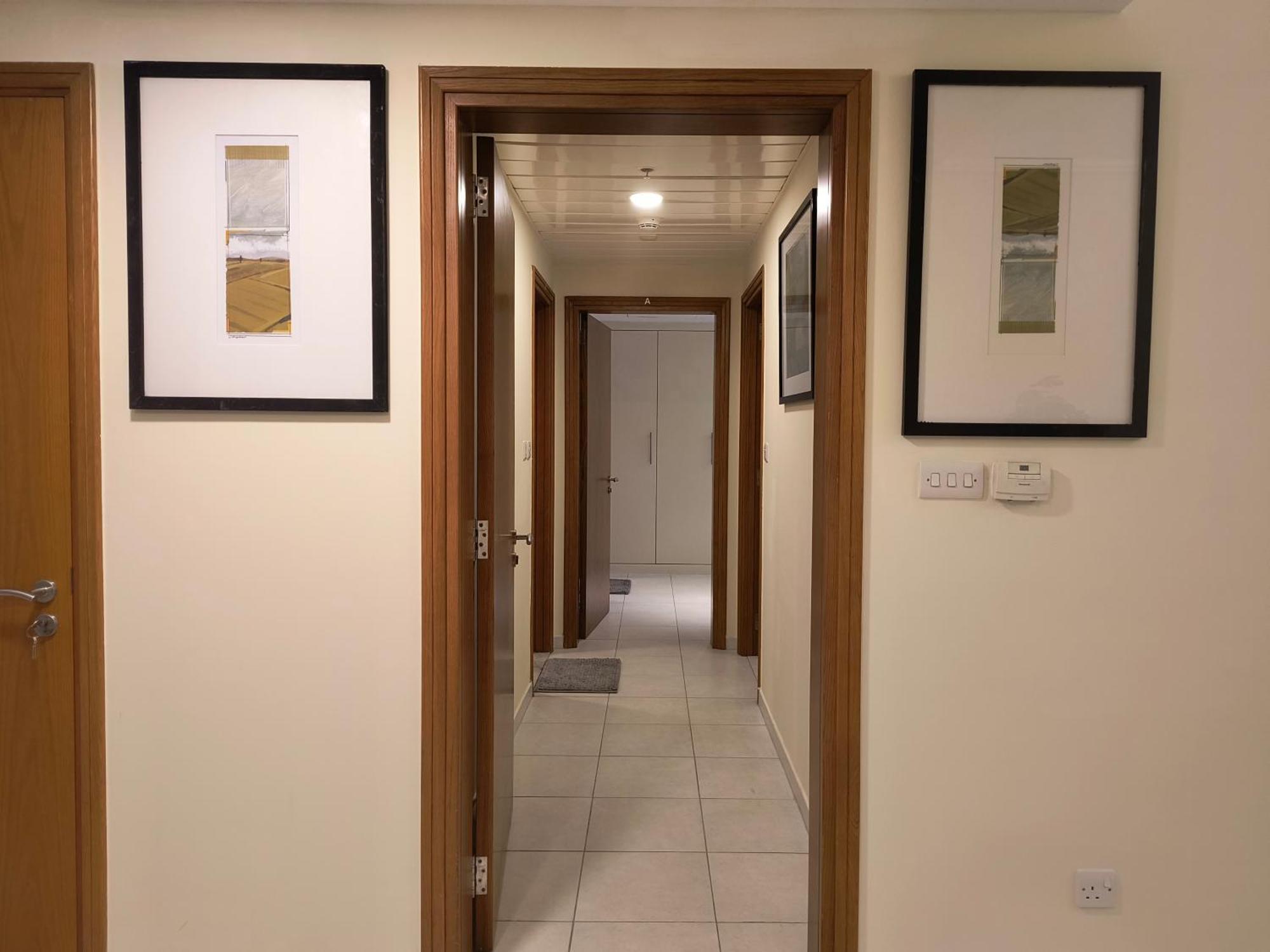 Trinity Holiday Homes - Sheikh Zayed Road Near To Financial Center Metro Station Dubai Bagian luar foto